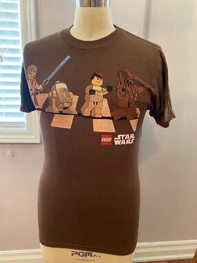 Star wars lego brown T.shirt men’s size S